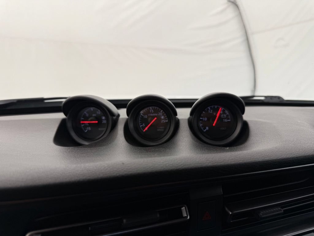 Used 2024 Nissan Z NISMO w/ Floor Mat Package RWD image 30