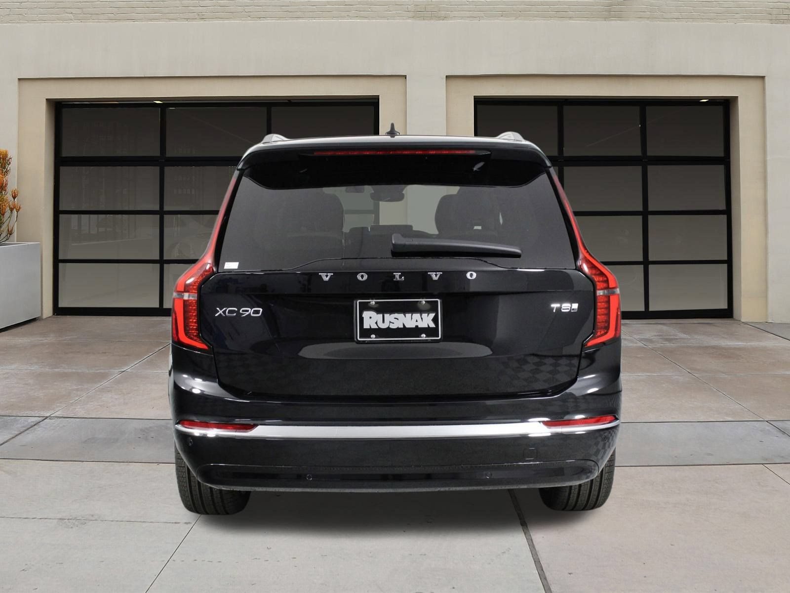 New 2026 Volvo XC90 T8 Plus AWD/4WD image 4