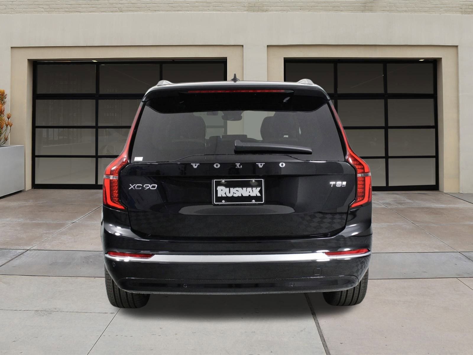 New 2026 Volvo XC90 T8 Plus image 4