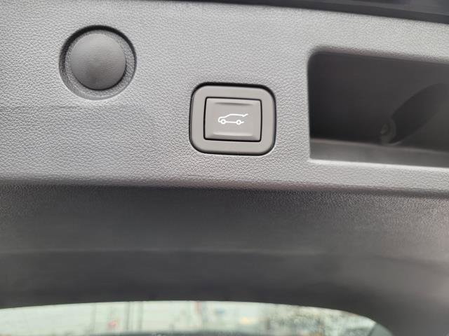 New 2026 Chevrolet Equinox LT w/ Convenience Package II image 25