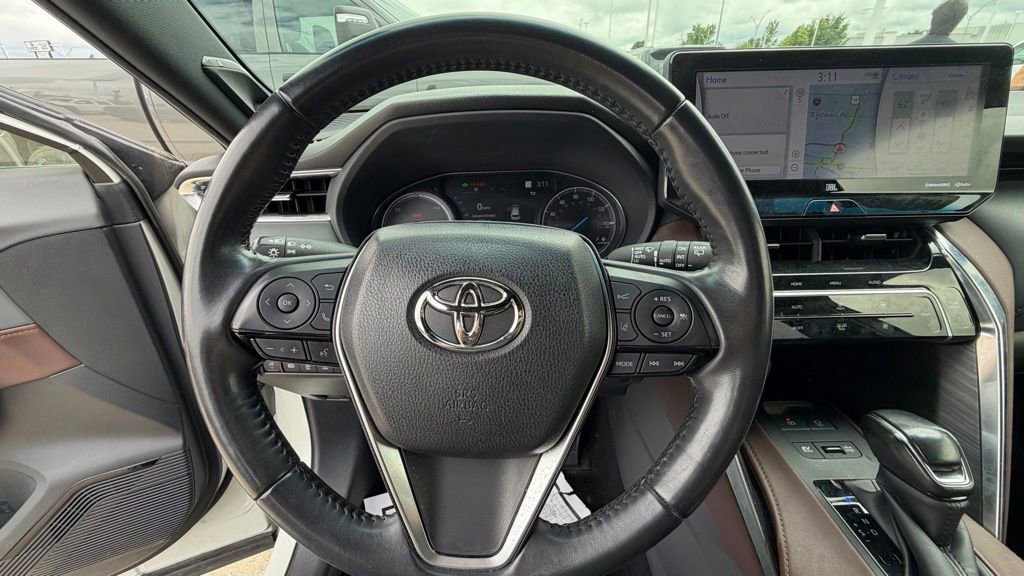 Used 2021 Toyota Venza Limited w/ Advanced Technology Package AWD/4WD image 13