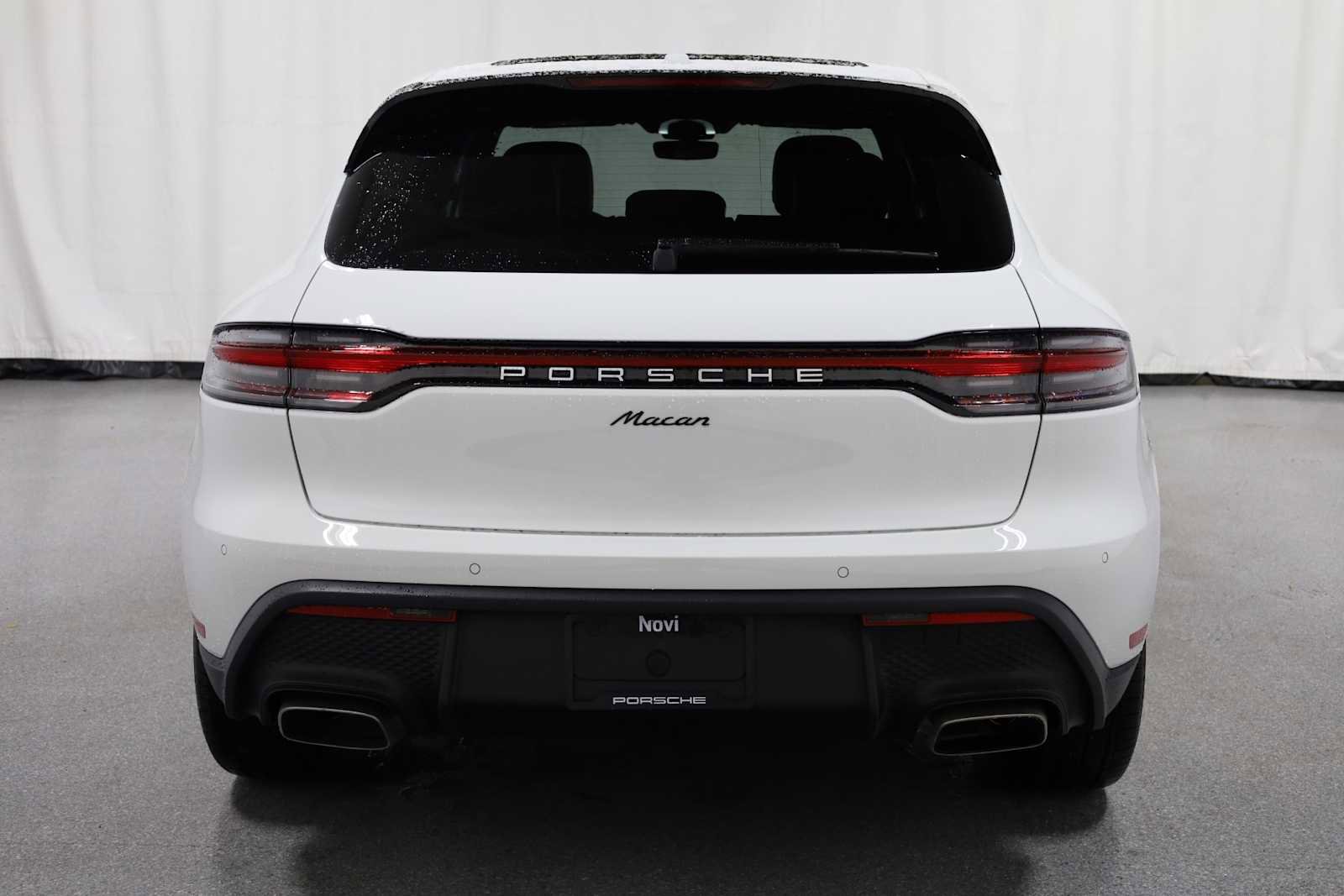 New 2026 Porsche Macan image 7