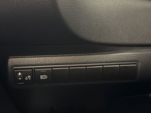 Certified 2024 Toyota Corolla SE FWD image 37