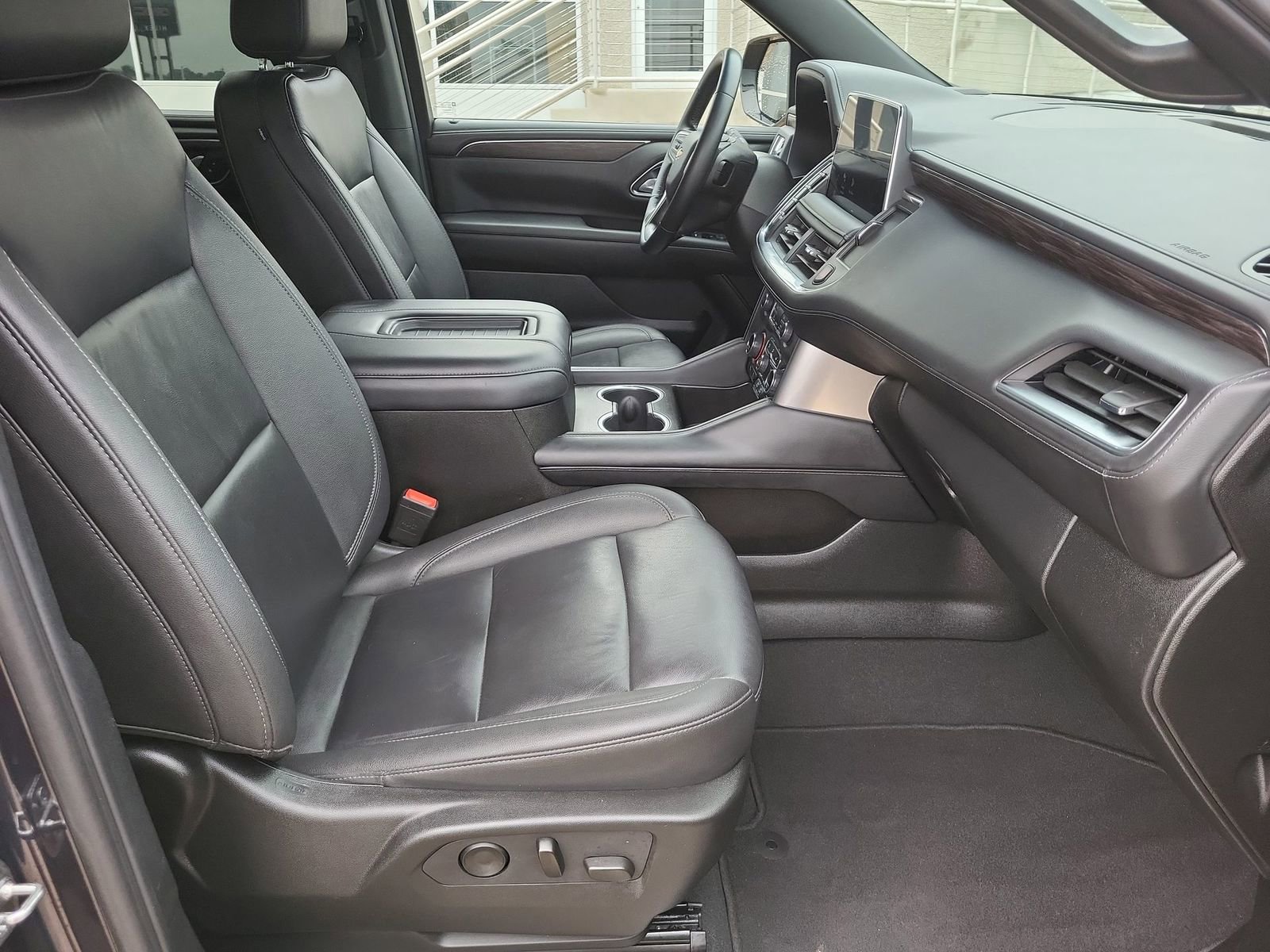 Certified 2024 Chevrolet Suburban LT image 27