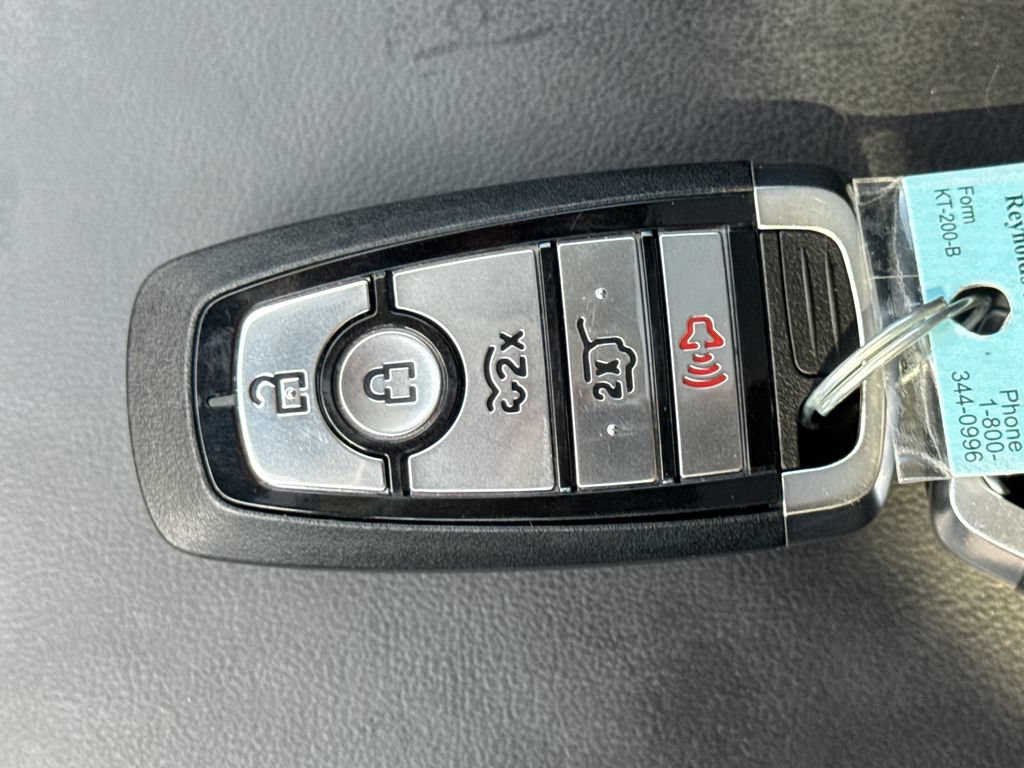 Used 2025 Ford Mustang Mach-E Premium AWD/4WD image 38
