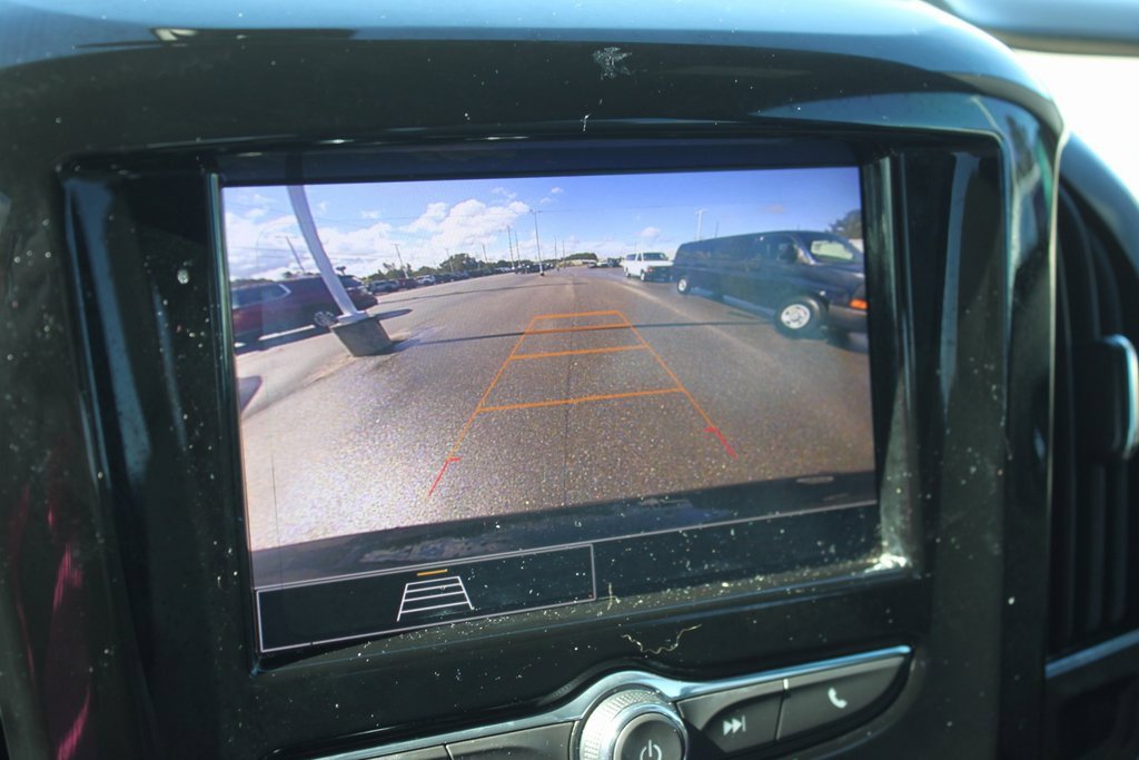 Used 2023 Chevrolet Traverse LS image 16