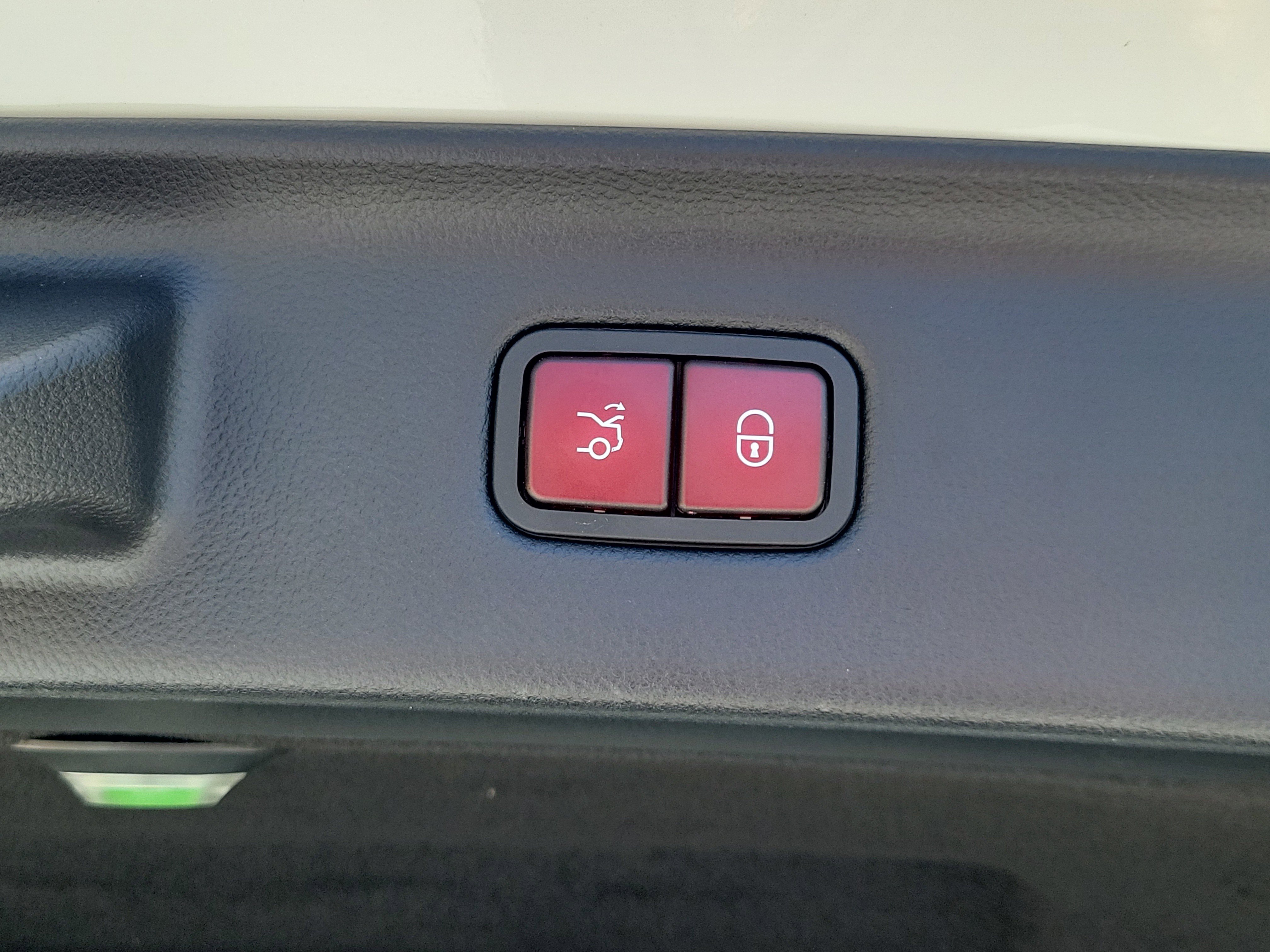 Used 2022 Mercedes-Benz S 500 4MATIC image 8