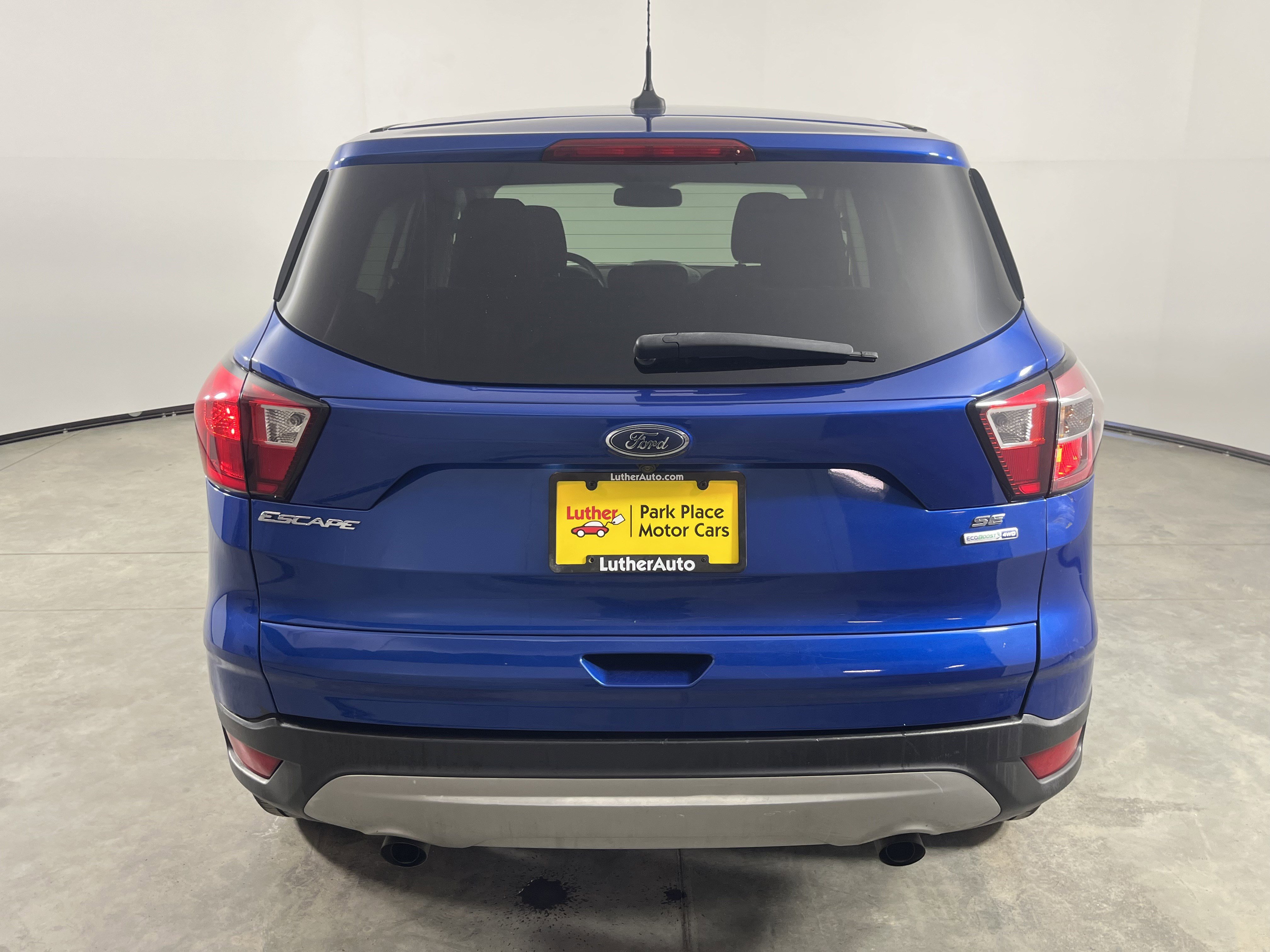 Used 2019 Ford Escape SE image 6