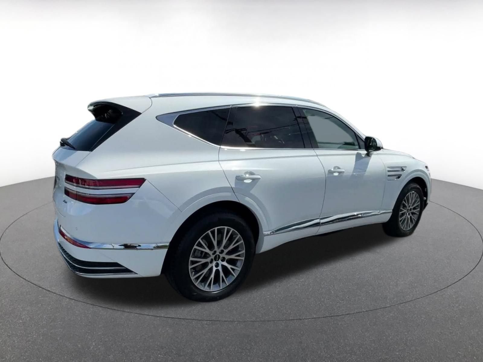 Used 2026 Genesis GV80 2.5T AWD/4WD image 14