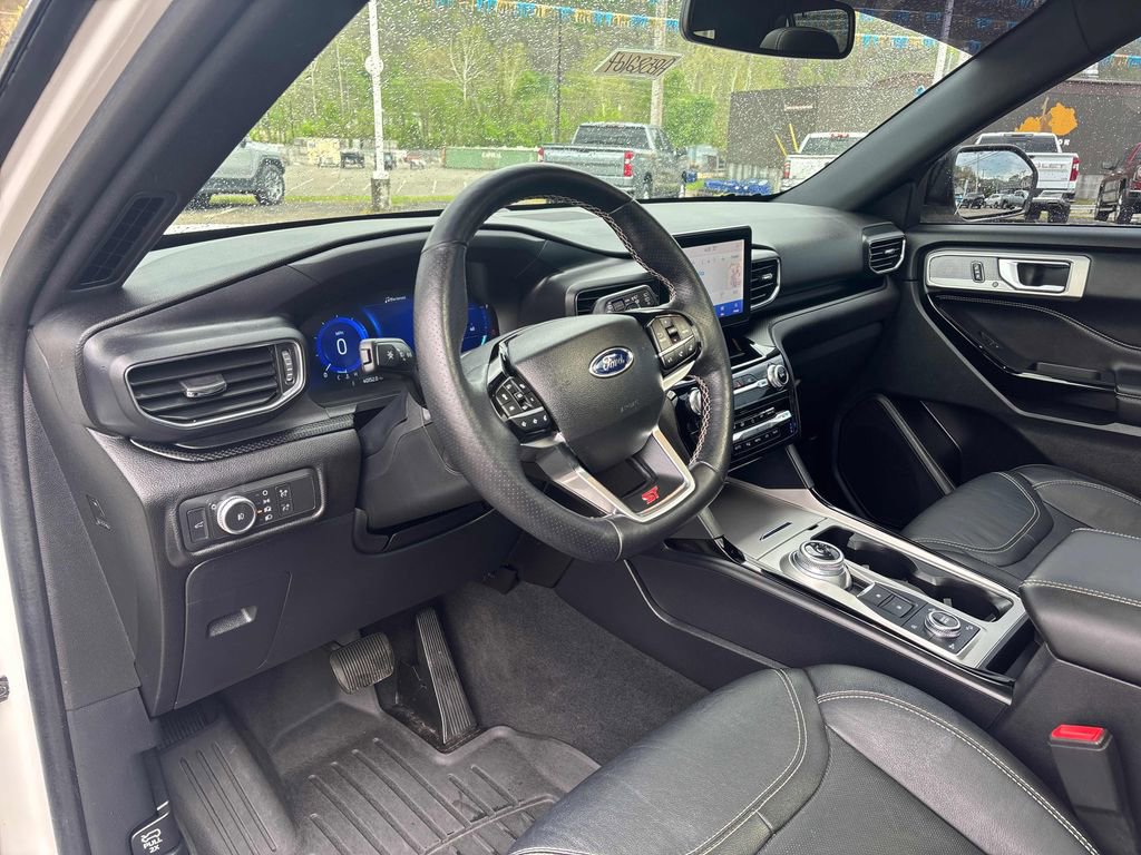 Used 2022 Ford Explorer ST w/ Equipment Group 401A AWD/4WD image 12