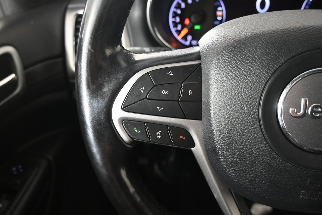 Used 2021 Jeep Grand Cherokee Laredo X image 34