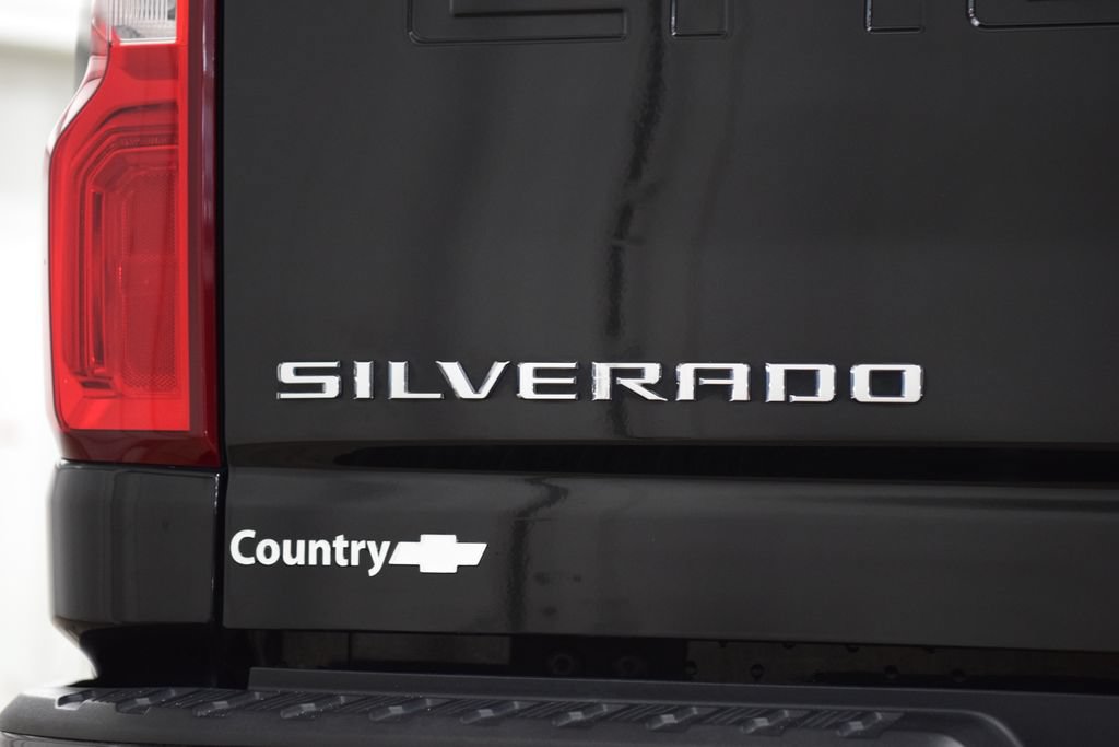 Used 2022 Chevrolet Silverado 2500 High Country w/ Z71 Off-Road Package AWD/4WD image 26