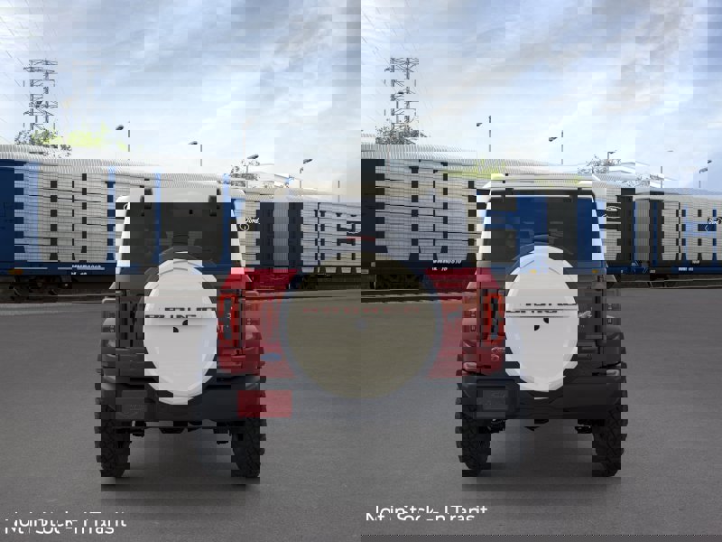 New 2026 Ford Bronco Outer Banks image 5