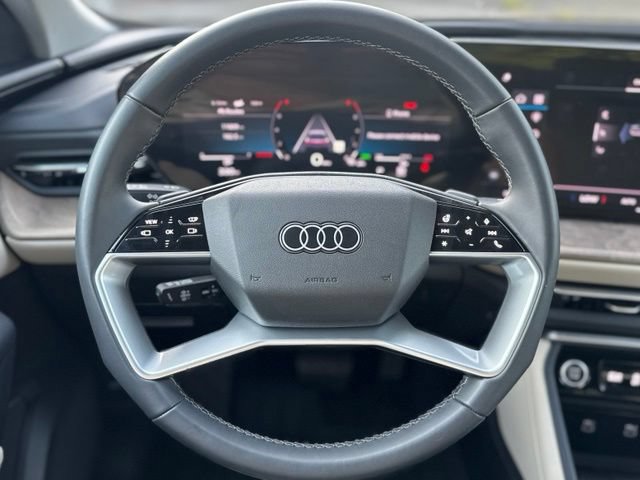 Certified 2025 Audi Q5 Premium Plus w/ Premium Plus AWD/4WD image 18
