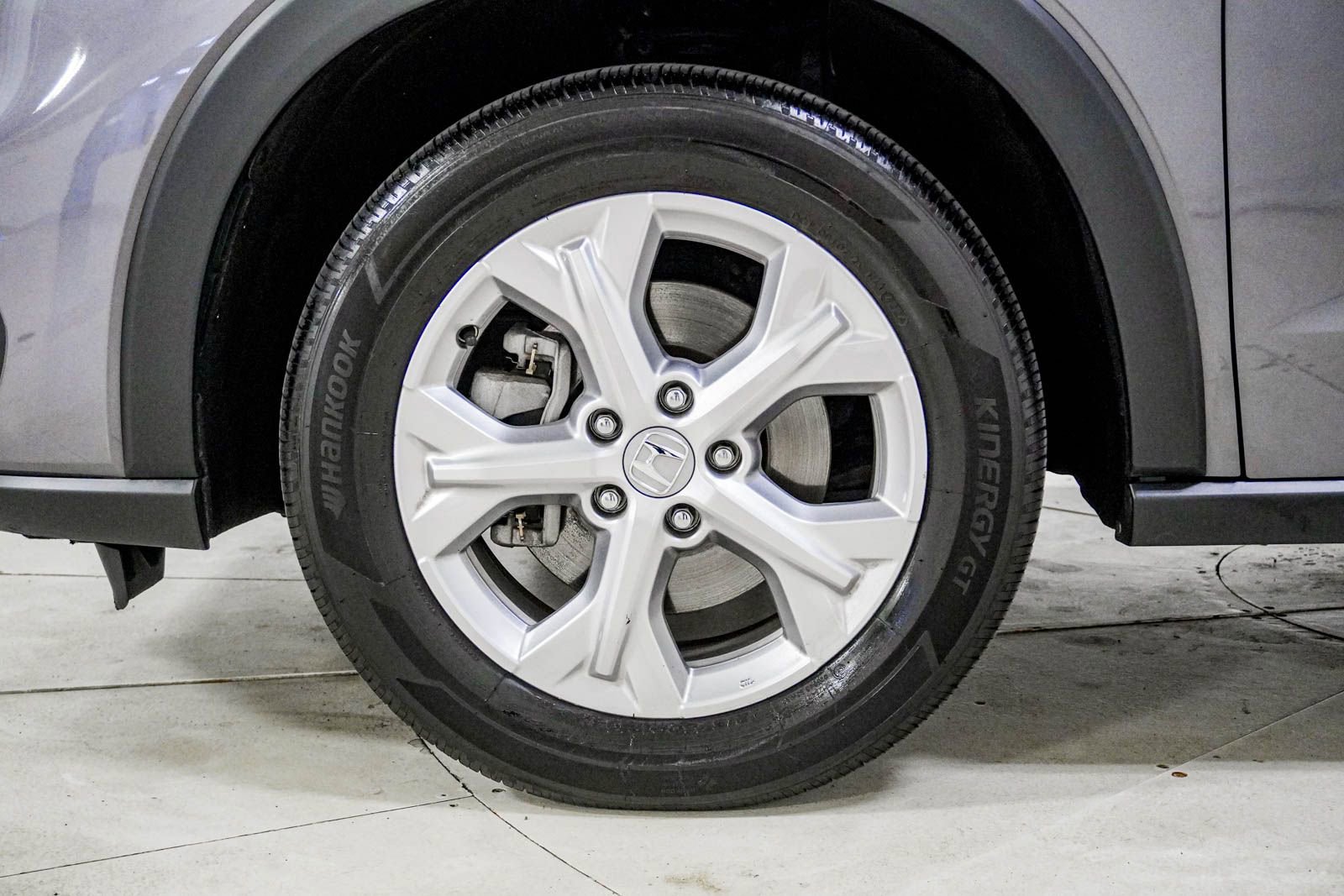 Used 2023 Honda HR-V LX image 15
