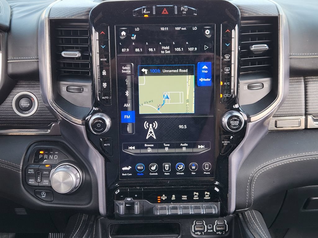 Used 2020 RAM 1500 Limited w/ Black Appearance Package AWD/4WD image 12