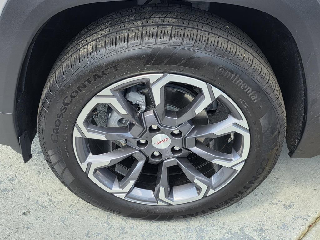 Used 2026 GMC Terrain Elevation w/ Elevation Premium Package FWD image 36