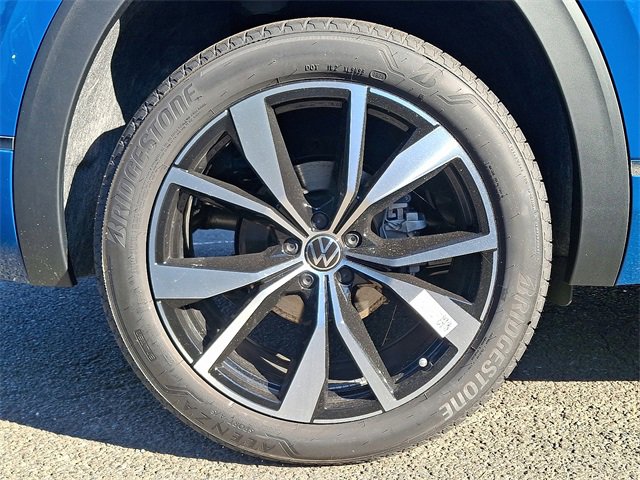 New 2025 Volkswagen Atlas SEL Premium R-Line image 5