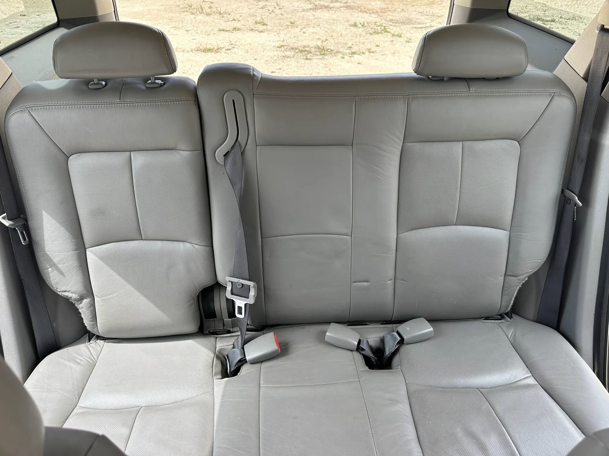 Used 2003 Saturn Vue AWD V6 w/ Leather Pkg image 16