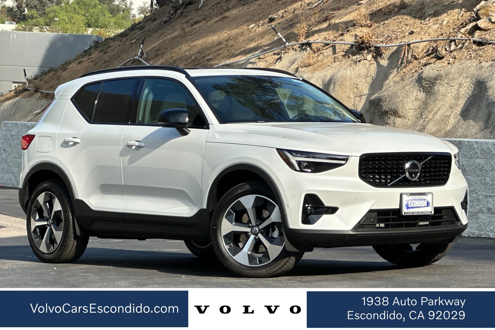 New 2026 Volvo XC40 B5 Plus w/ Protection Package Premier AWD/4WD image 1