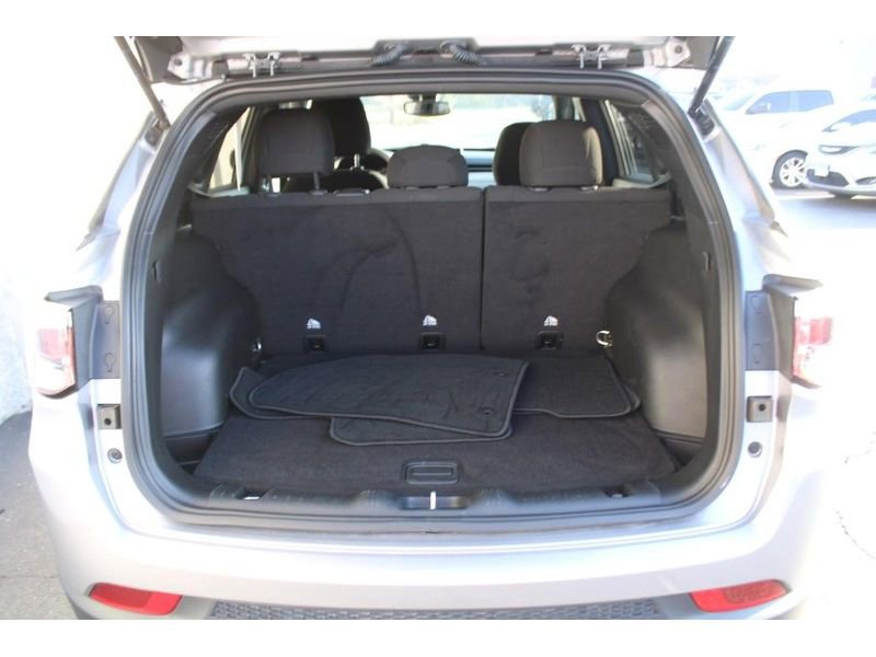 Used 2023 Jeep Compass Sport image 7