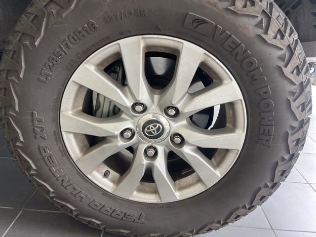 Used 2016 Toyota Land Cruiser AWD/4WD image 4