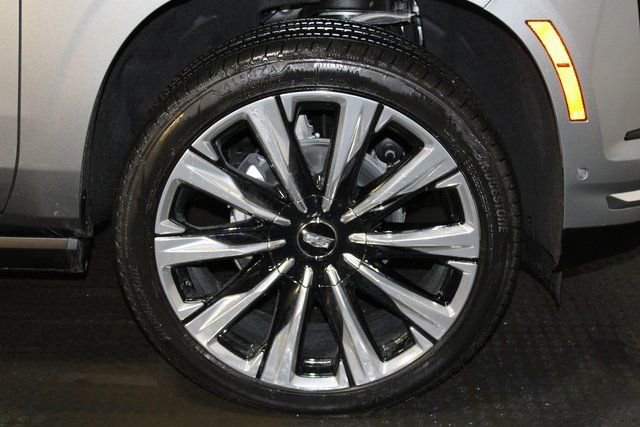 New 2026 Cadillac Escalade ESV Luxury w/ Touring Package image 41