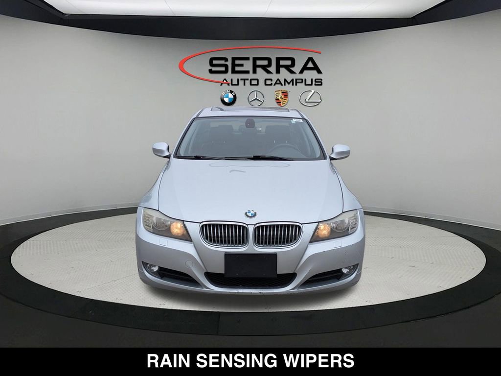 Used 2011 BMW 328i xDrive Sedan AWD/4WD image 8