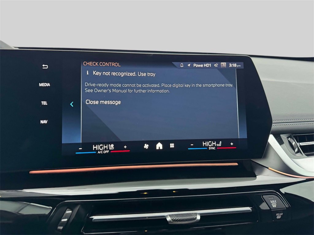 Certified 2025 BMW X1 xDrive28i w/ Premium Package image 15