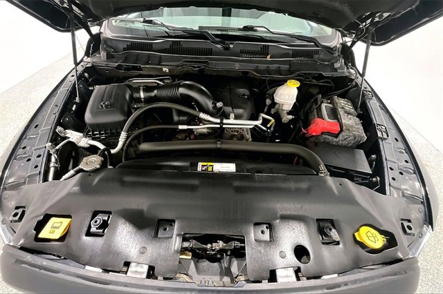 Used 2019 RAM 1500 Classic Warlock image 32