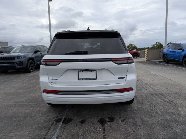 New 2027 Jeep Grand Cherokee Summit w/ Adv Protech Group IV AWD/4WD image 5