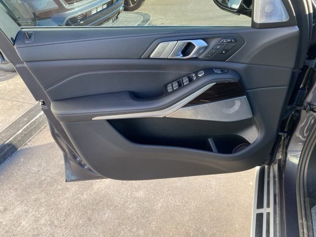 Used 2020 BMW X7 xDrive40i w/ Premium Package image 19