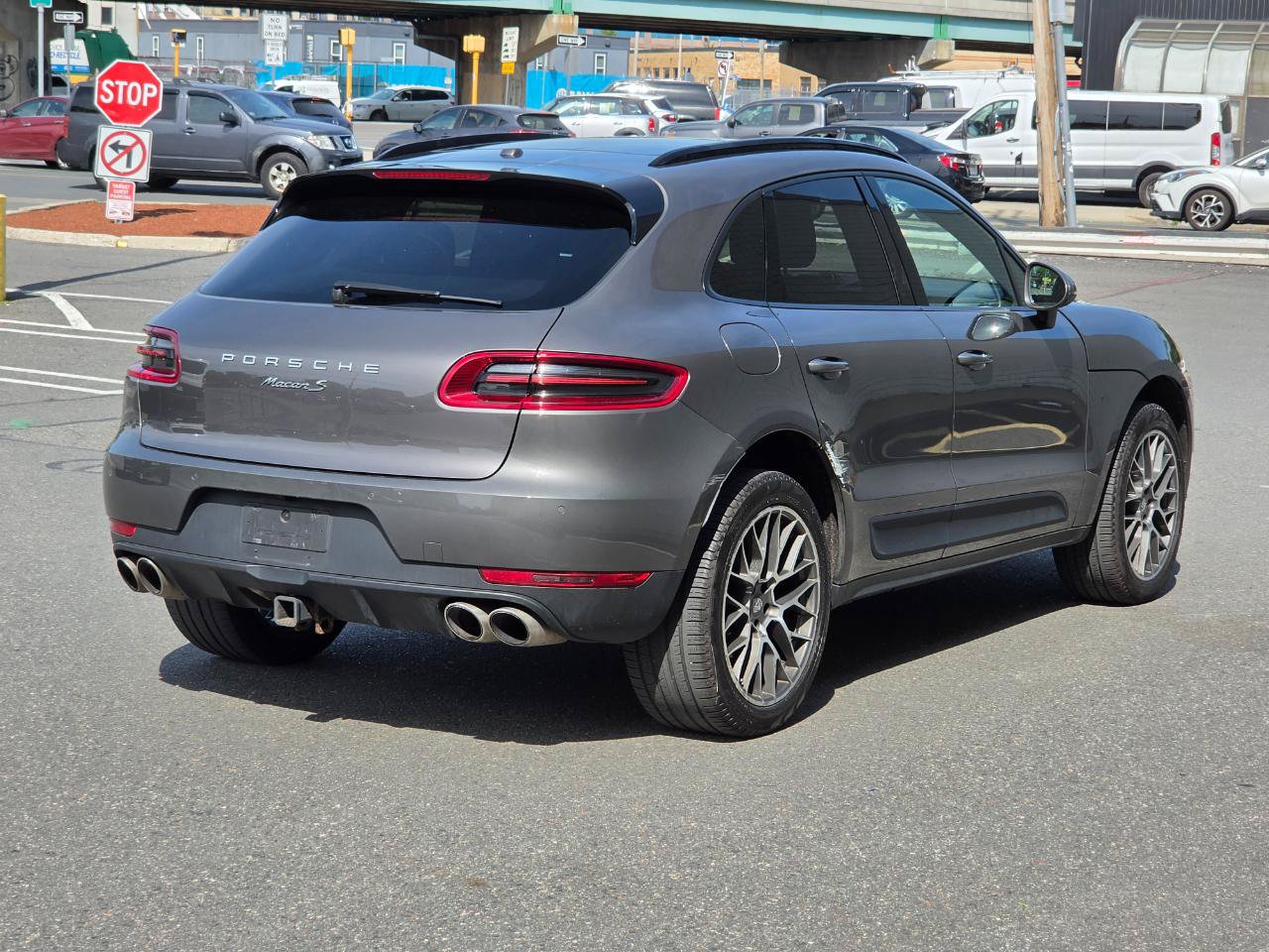 Used 2015 Porsche Macan S AWD/4WD image 7