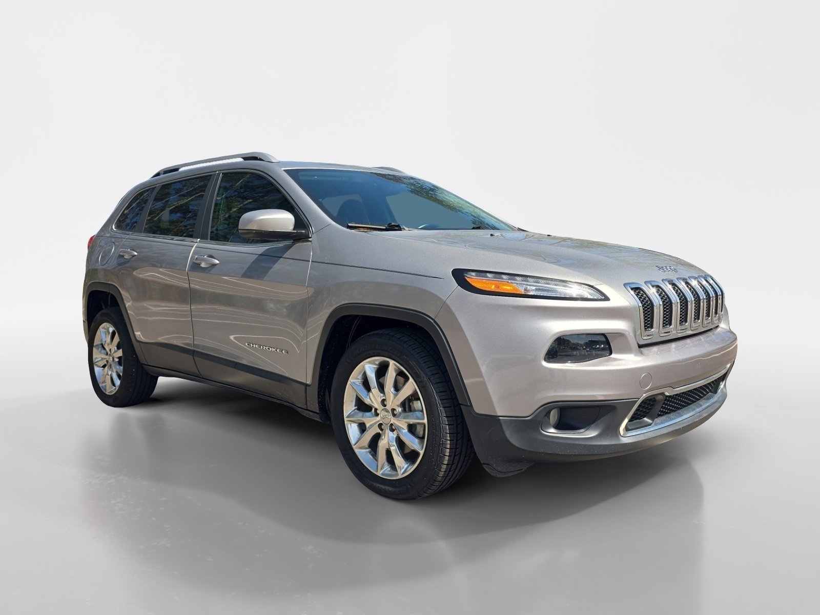 Used 2014 Jeep Cherokee Limited w/ Luxury Group FWD image 7
