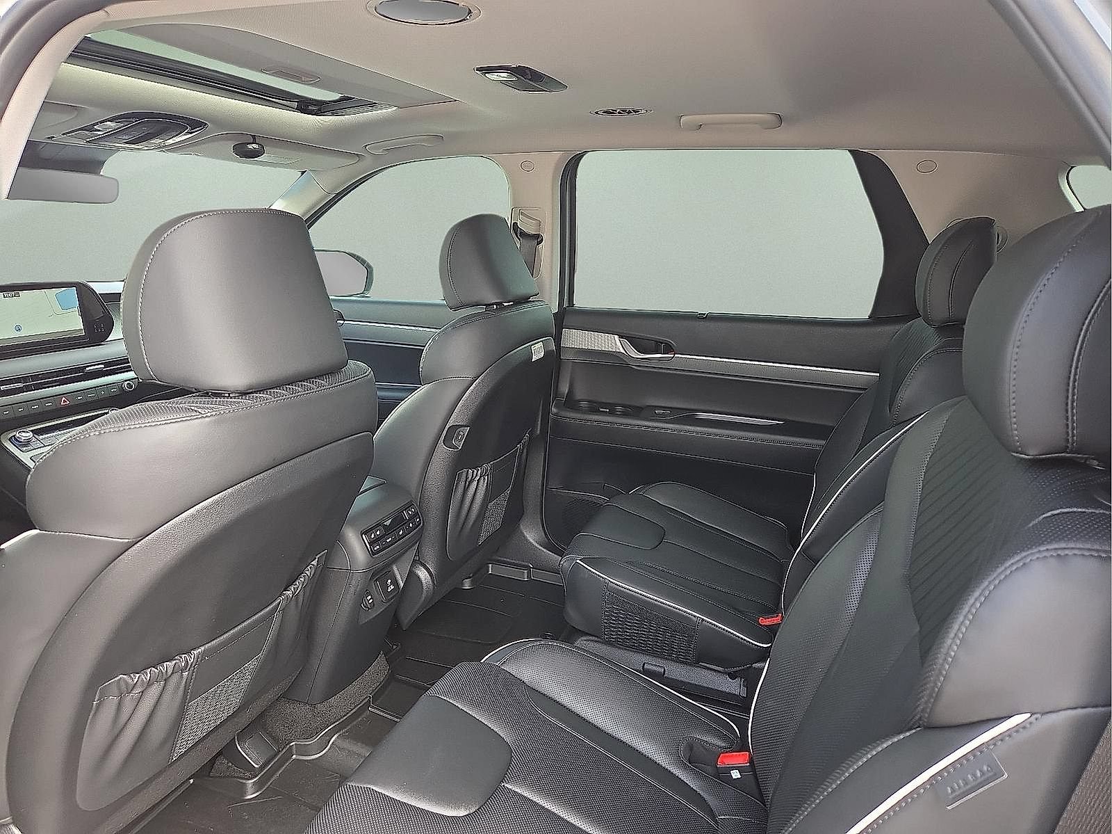 Used 2025 Hyundai Palisade SEL AWD/4WD image 20