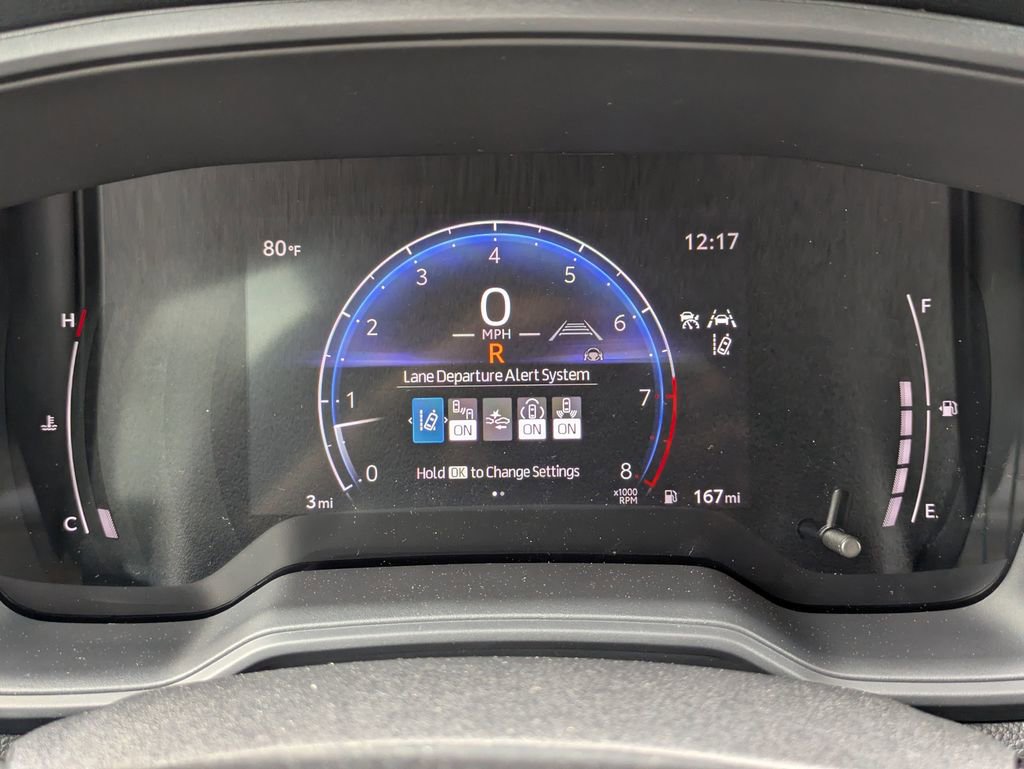 Used 2026 Toyota Corolla Cross LE image 28