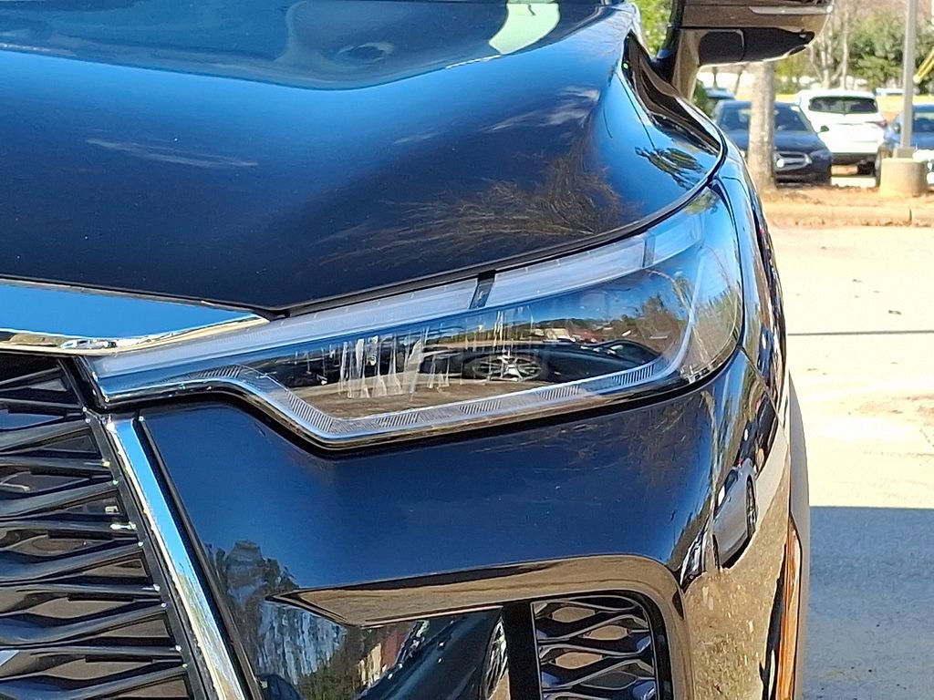 Used 2025 INFINITI QX60 Sensory w/ Vision Package image 9