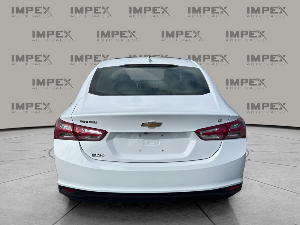 Used 2021 Chevrolet Malibu LT FWD image 4