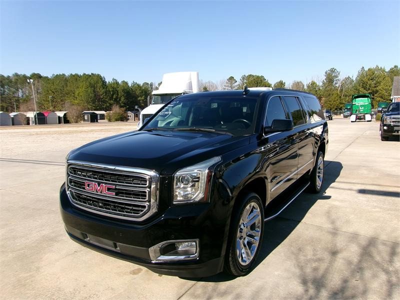 Used 2019 GMC Yukon XL SLT w/ Premium Edition image 3