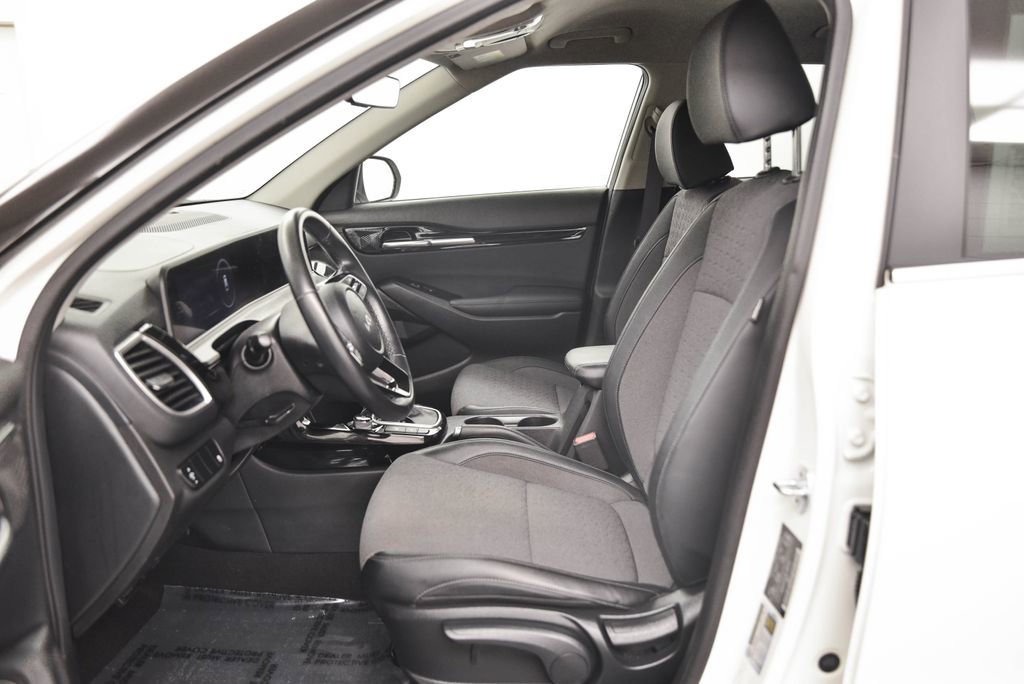 Used 2024 Kia Seltos X-Line image 13