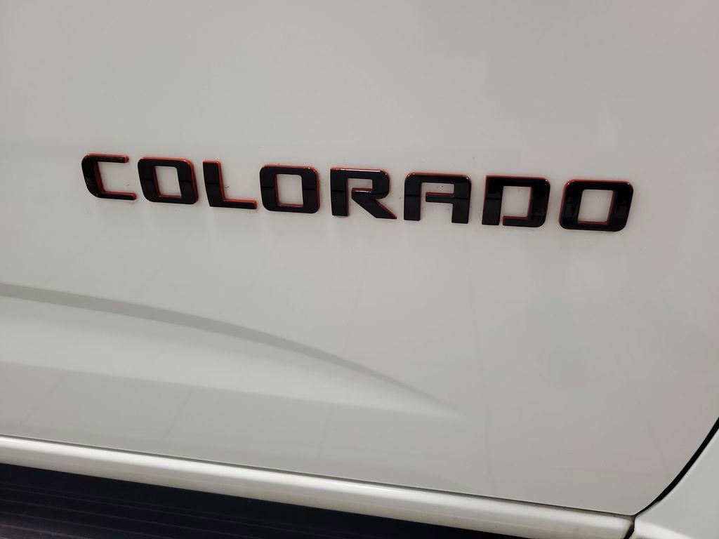 Used 2022 Chevrolet Colorado Z71 AWD/4WD image 22