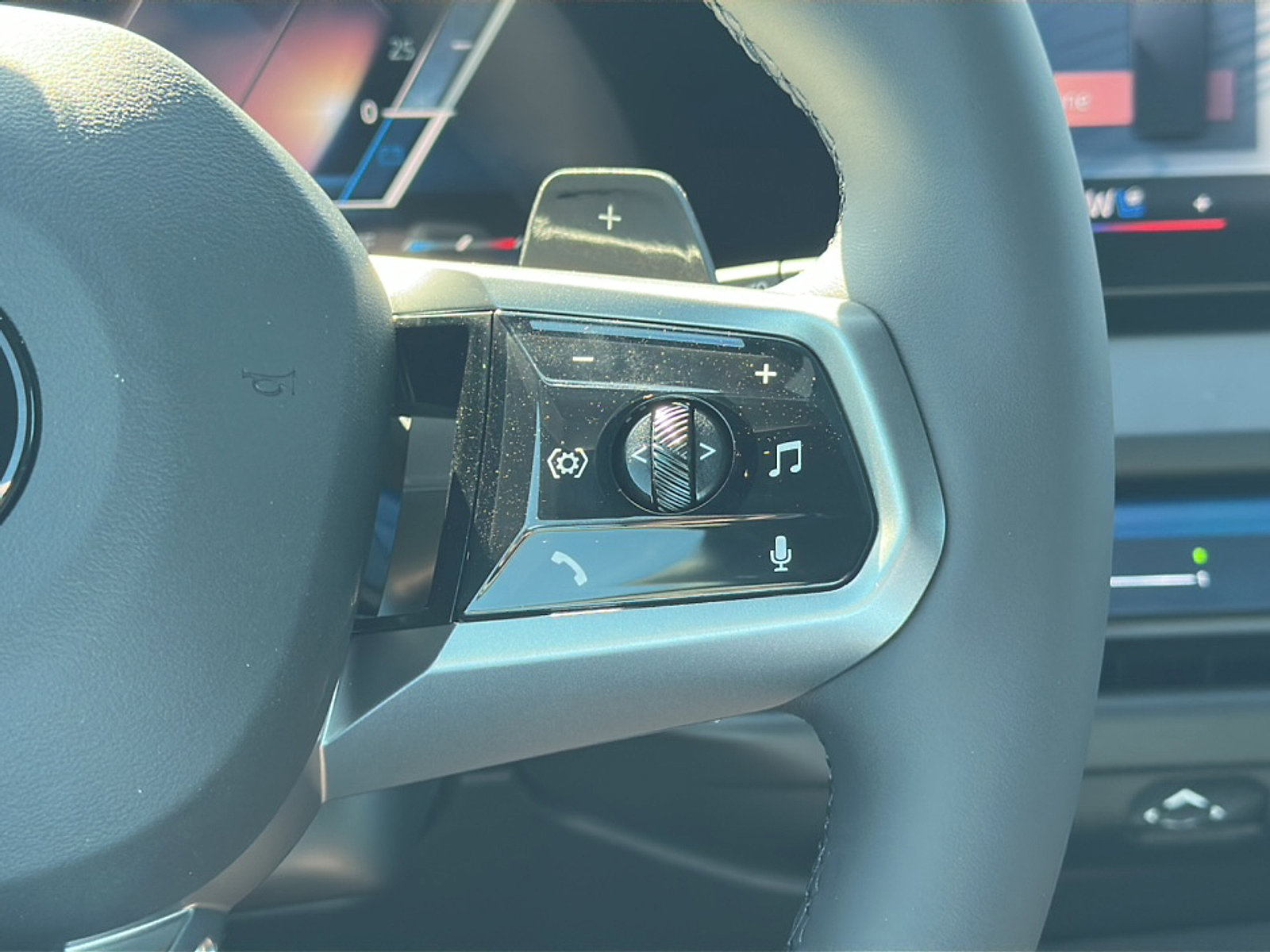 New 2026 BMW X3 xDrive30 w/ Premium Package image 18