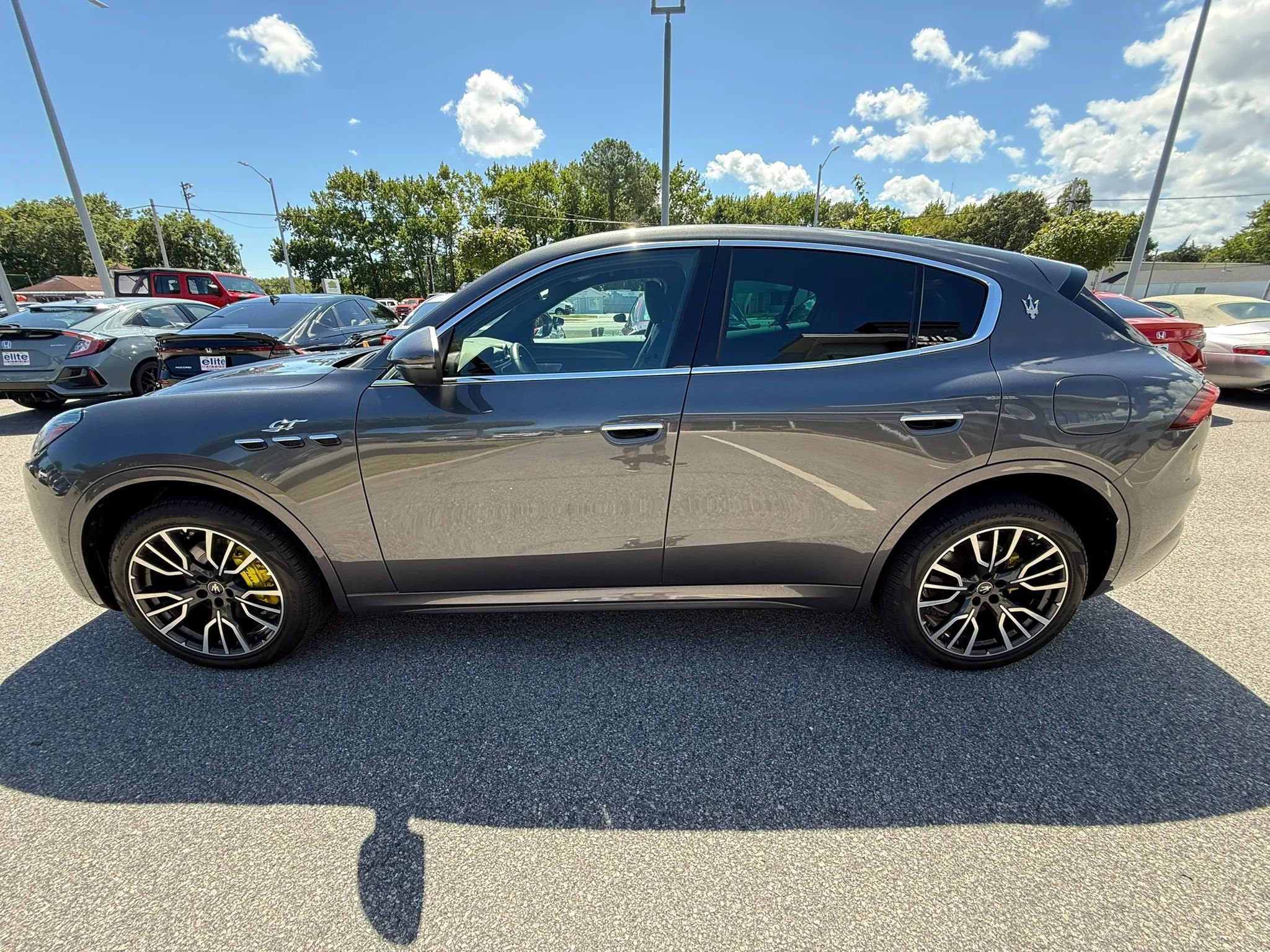 Used 2023 Maserati Grecale GT AWD/4WD image 4