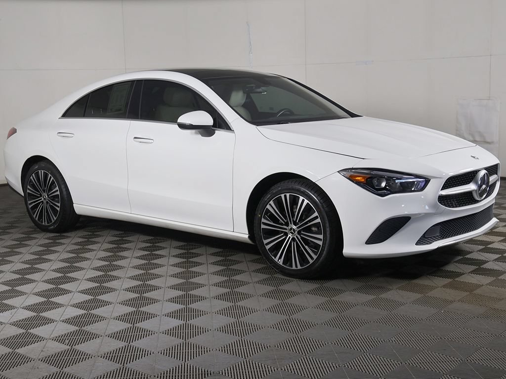 Used 2023 Mercedes-Benz CLA 250 4MATIC w/ Premium Package image 44