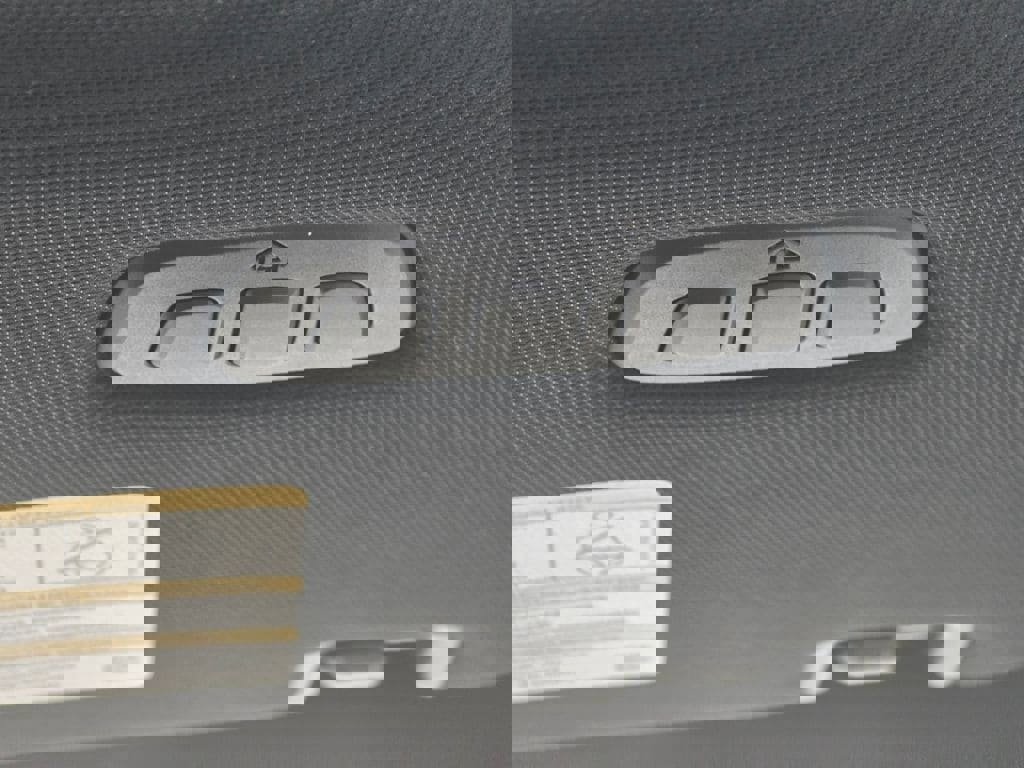 Used 2023 Ford Expedition Limited image 24