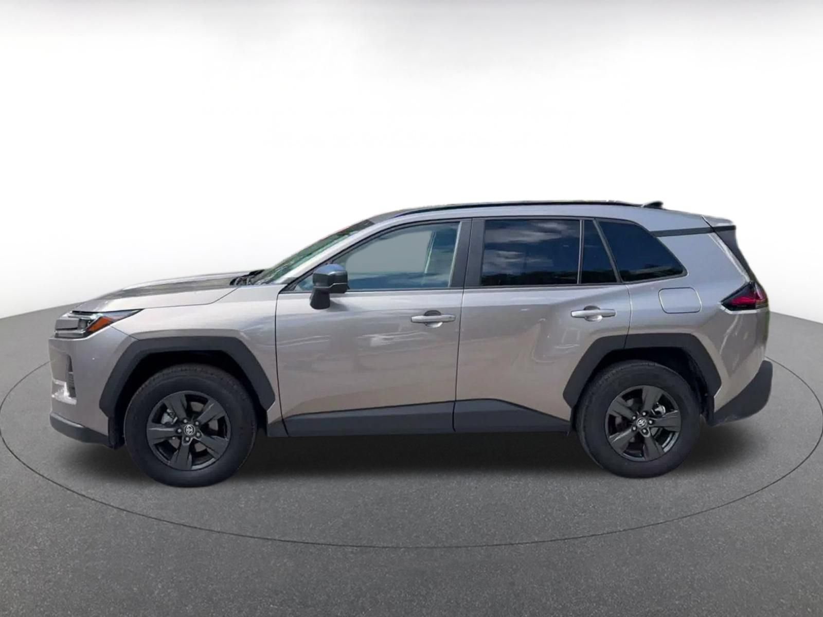Used 2026 Toyota RAV4 LE AWD/4WD image 8
