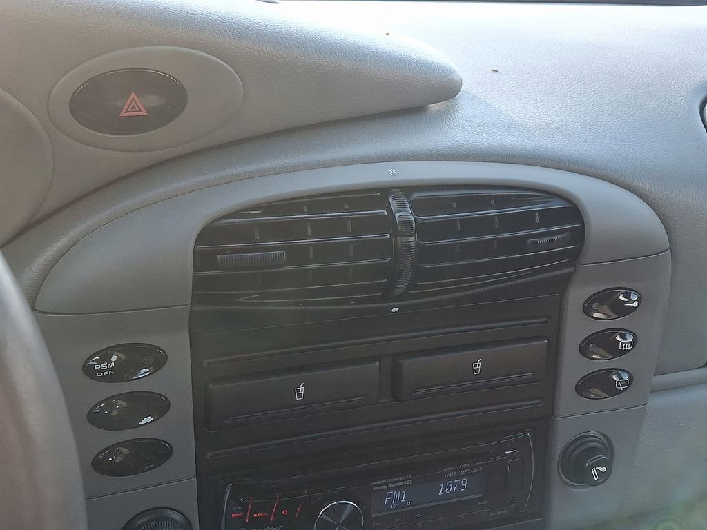 Used 2001 Porsche 911 Carrera image 18