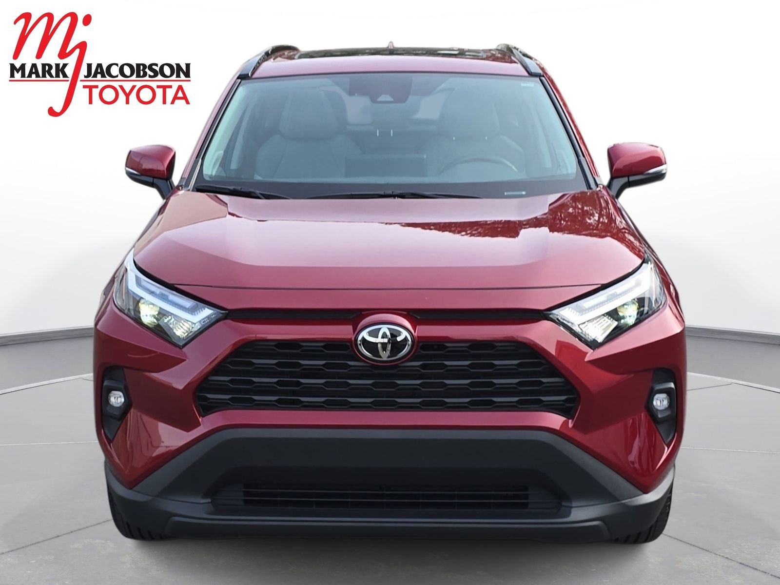 Used 2025 Toyota RAV4 XLE Premium image 3