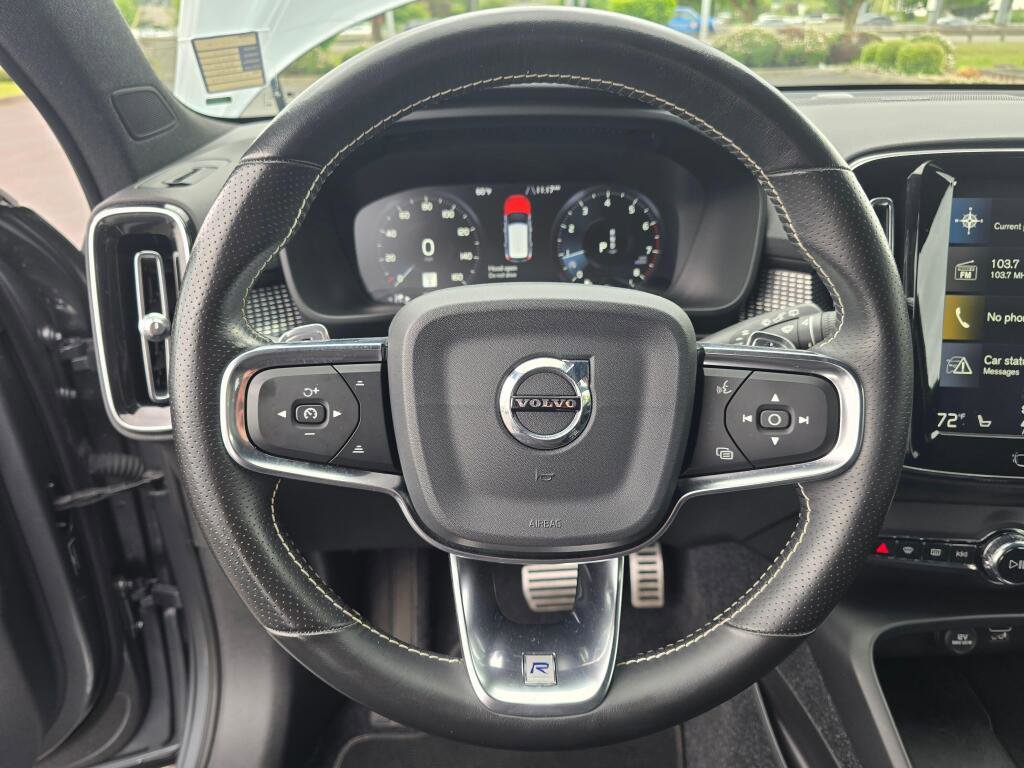 Used 2019 Volvo XC40 T5 R-Design AWD/4WD image 14