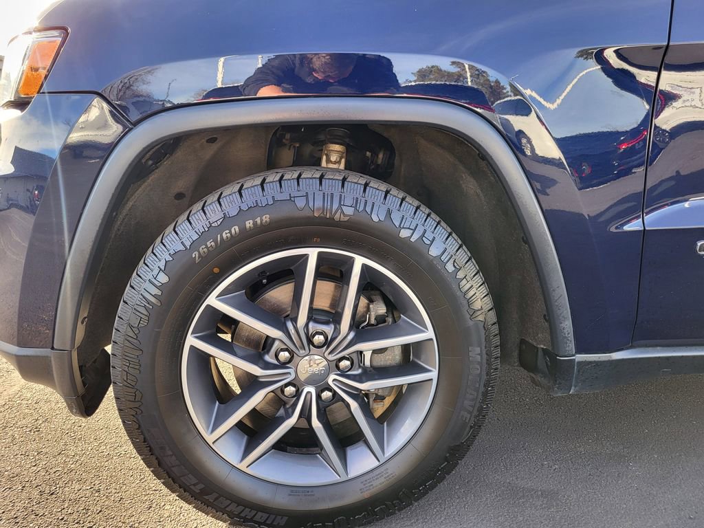 Used 2017 Jeep Grand Cherokee Limited w/ Trailer Tow Group IV image 11